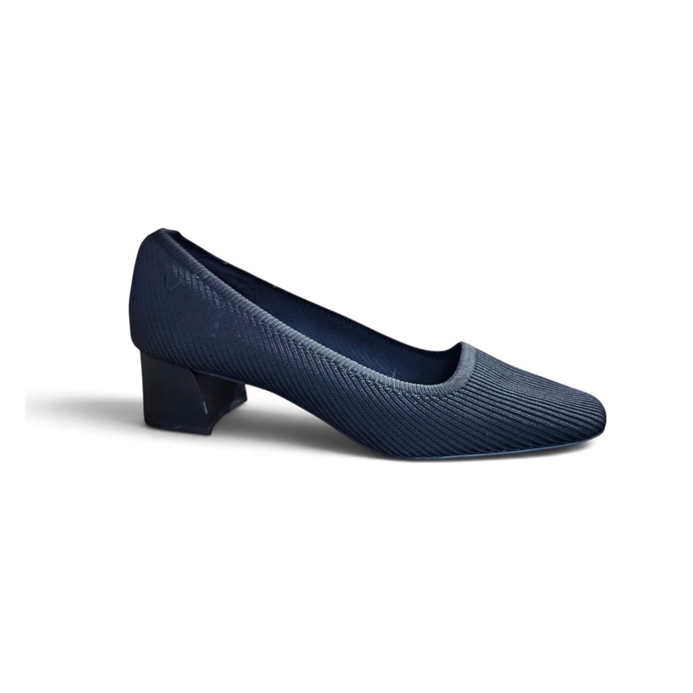 VIVAIA Margot Square Toe Block Heel Pumps EU 42 Black Ribbed Knit
Sustainable